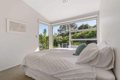 Photo of property in 4 Hillford Place, Welcome Bay, Tauranga, 3175