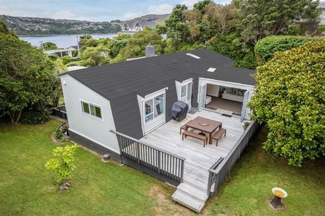 Photo of property in 5 Trevor Terrace, Paremata, Porirua, 5024