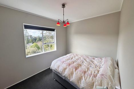 Photo of property in 6 Mosman Place, Chatswood, Auckland, 0626