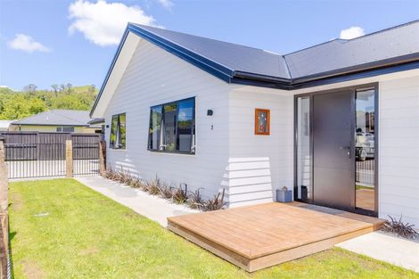 Photo of property in 3 Robin Azariah Place, Te Kuiti, 3910