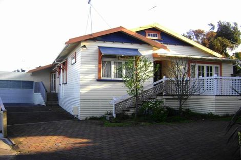 Photo of property in 138a Lemon Street, Strandon, New Plymouth, 4312