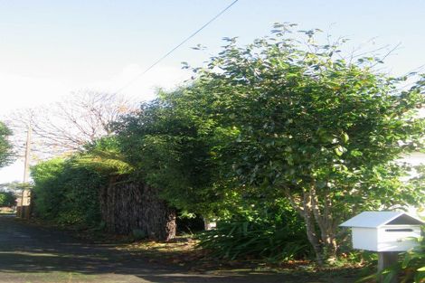 Photo of property in 9 Sutherland Crescent, Westbrook, Palmerston North, 4412