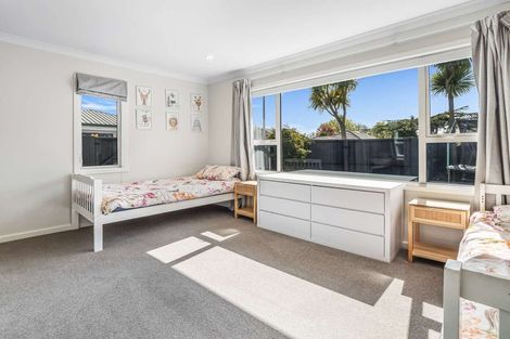 Photo of property in 14 Centaurus Road, Cashmere, Christchurch, 8022