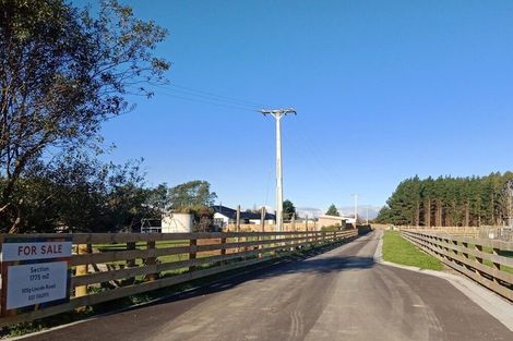 Photo of property in 12 Miles Lane, Carterton, 5713