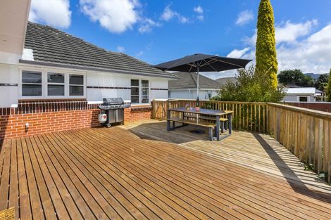 Photo of property in 7 Raukawa Grove, Trentham, Upper Hutt, 5018