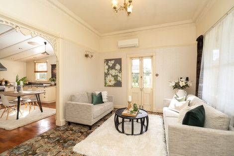 Photo of property in 1 Knighton Road, Hillcrest, Hamilton, 3216