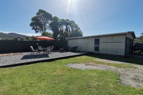 Photo of property in 47 Aylmer Street, Ross, 7812