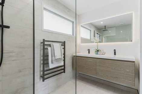 Photo of property in 25 Cantina Avenue, Bayview, Auckland, 0629