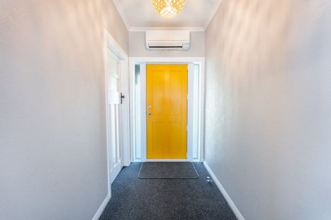 Photo of property in 19 Burgess Street, Pleasant Point, 7903