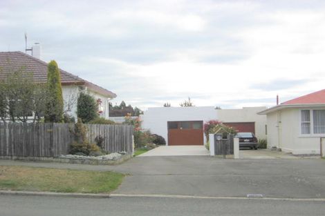 Photo of property in 68 Awamoa Road, Holmes Hill, Oamaru, 9401