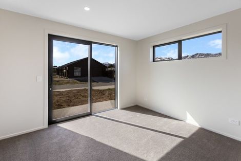 Photo of property in 22 Riley Street, Lake Hawea, 9382
