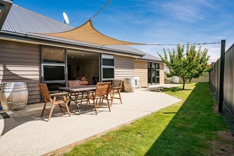 Photo of property in 18 Sunhaven Cove, Cromwell, 9310