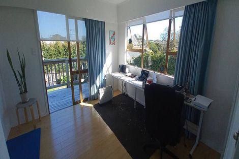 Photo of property in 22 Foster Crescent, Snells Beach, 0920