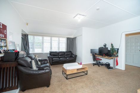 Photo of property in 6 Rangiora Avenue, Roslyn, Palmerston North, 4414