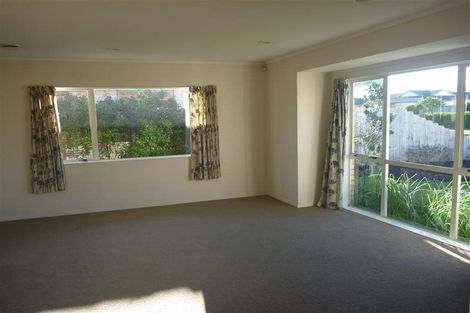Photo of property in 111 Millhouse Drive, Northpark, Auckland, 2013
