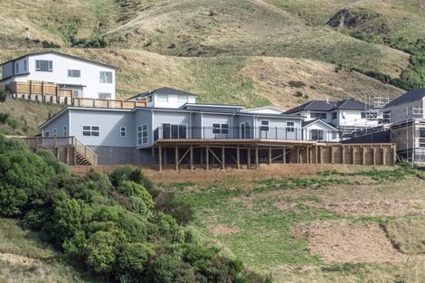 Photo of property in 17 Hattersley Grove, Churton Park, Wellington, 6037