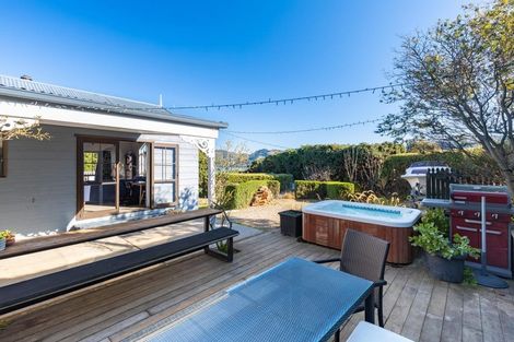 Photo of property in 12 James Drive, Diamond Harbour, Lyttelton, 8971