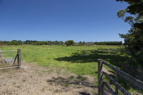 Photo of property in 810 Gill Road, Kaitaia, 0483