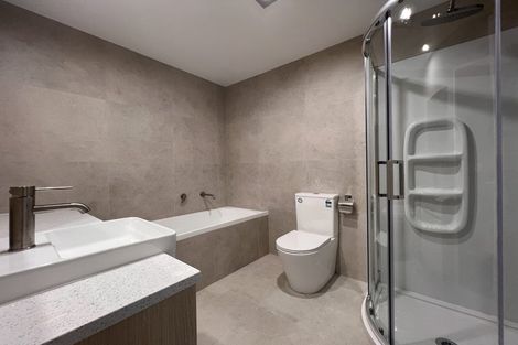 Photo of property in 130c Bradbury Road, Botany Downs, Auckland, 2010