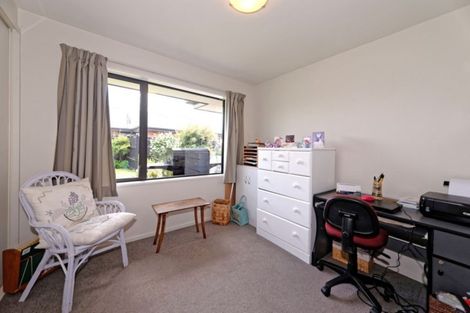 Photo of property in 10 Koura Drive, Rangiora, 7400