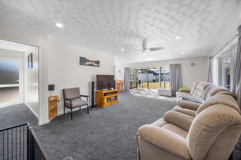 Photo of property in 14 Wairau Road, Albert Town, Wanaka, 9305