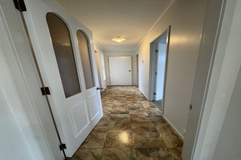 Photo of property in 11 Takanini Road, Takanini, 2112