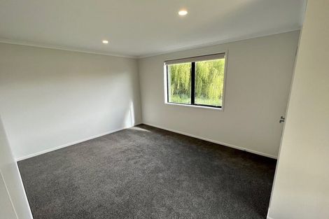 Photo of property in 16 Wrybill Way, Welcome Bay, Tauranga, 3112