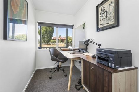 Photo of property in 4 Essendon Court, Glenview, Hamilton, 3206