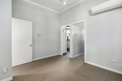 Photo of property in 10 Lochend Street, Musselburgh, Dunedin, 9013