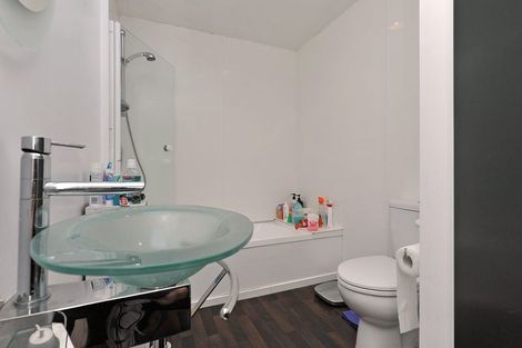 Photo of property in 8/17 Adelaide Road, Mount Cook, Wellington, 6021