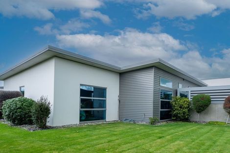 Photo of property in 19 Mcallister Lane, Mosgiel, 9024