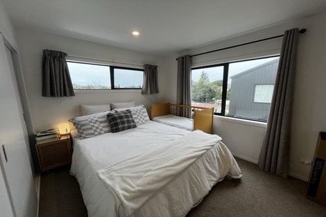 Photo of property in 6/4 Harry Ward Place, Henderson, Auckland, 0610