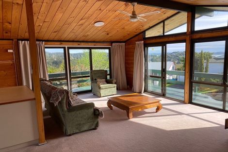 Photo of property in 11 Tui Grove, Paihia, 0200