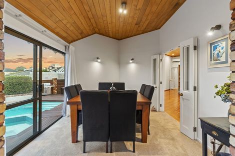 Photo of property in 77a The Parade, Bucklands Beach, Auckland, 2012