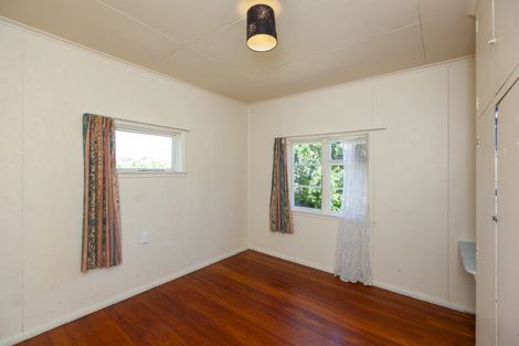 Photo of property in 4 Mckay Street, Paraparaumu Beach, Paraparaumu, 5032