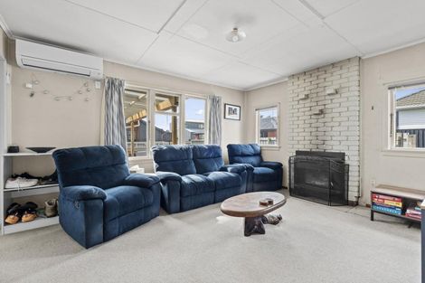 Photo of property in 64 Moa Street, Waikiwi, Invercargill, 9810