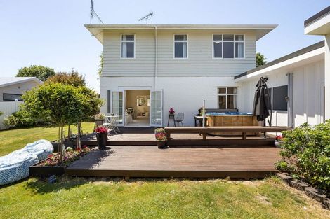 Photo of property in 46 Maclean Street, Cambridge, 3434