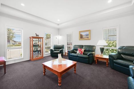 Photo of property in 16 Longbow Terrace, Flagstaff, Hamilton, 3210