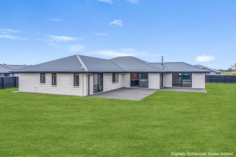 Photo of property in 1 Roach Lane, Amberley, 7481