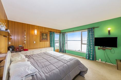 Photo of property in 38 Cliff Road, Torbay, Auckland, 0630