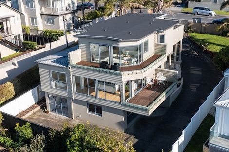 Photo of property in 41 Aberdeen Road, Castor Bay, Auckland, 0620