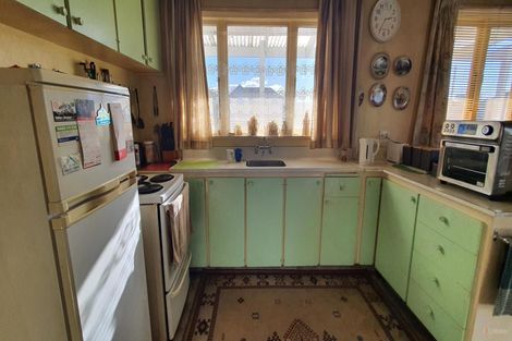 Photo of property in 5 Edward Street, Waimate, 7924