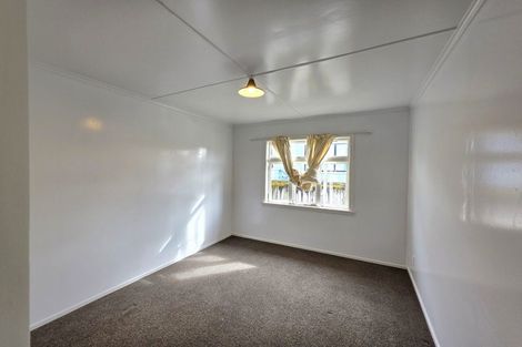 Photo of property in 61 Strange Street, Waitara, 4320
