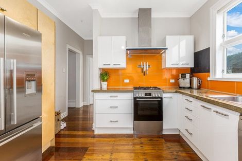 Photo of property in 60 Stanley Street, Berhampore, Wellington, 6023