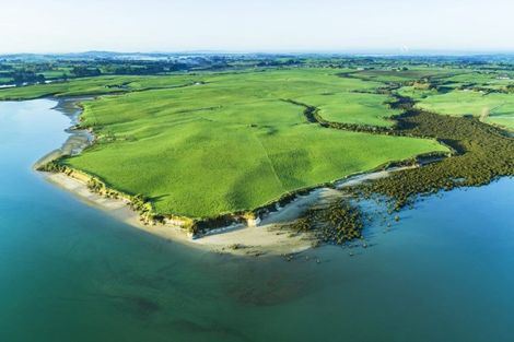 Photo of property in 102 Aulyn Drive, Karaka, Papakura, 2580