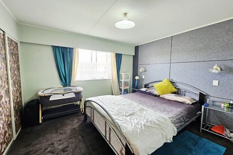 Photo of property in 80 Gray Avenue, Paraparaumu Beach, Paraparaumu, 5032