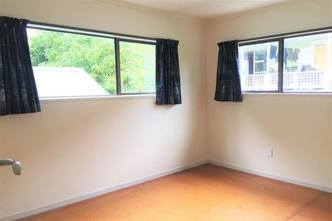 Photo of property in 24 Kereru Street, Henderson, Auckland, 0612