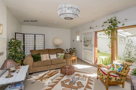 Photo of property in 18 Graham Street, Levin, 5510