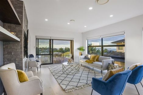 Photo of property in 102b Mellons Bay Road, Mellons Bay, Auckland, 2014