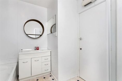 Photo of property in 62 Sturrocks Road, Redwood, Christchurch, 8051